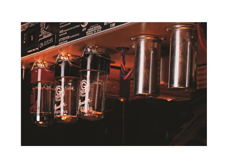 FENDER 65 Princeton Reverb