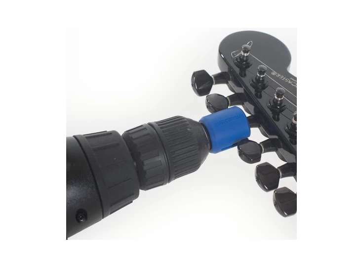 1_MN220 Action 1.jpg