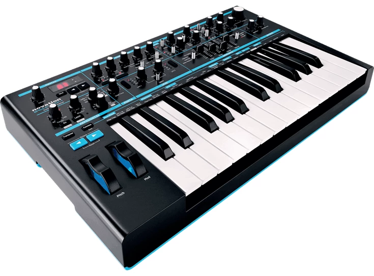 NOVATION BASS STATION II