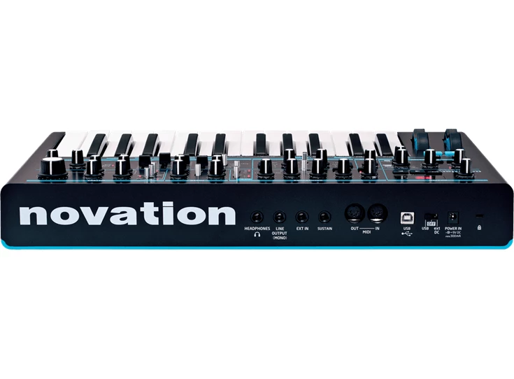 NOVATION BASS STATION II