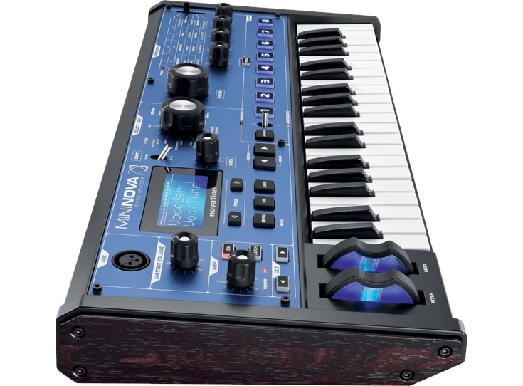 NOVATION Mininova