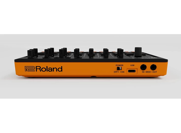 ROLAND T-8
