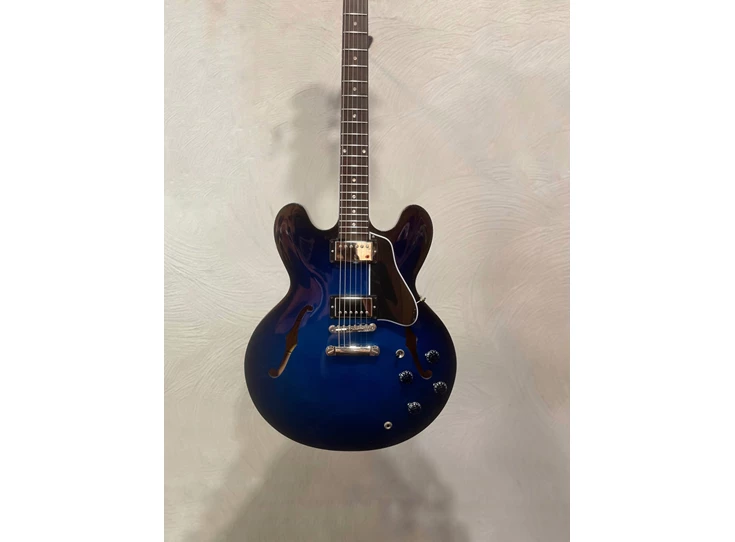 Gibson ES-335 Blue Burst-2.jpg