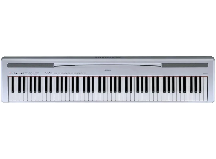 YAMAHA P-85 Silver