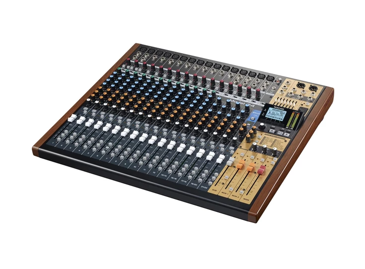 TASCAM MODEL 24