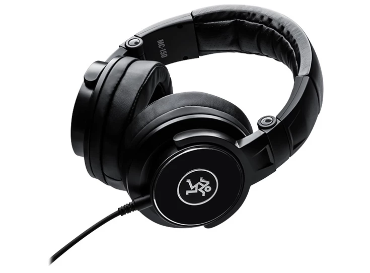 Mackie MC-150