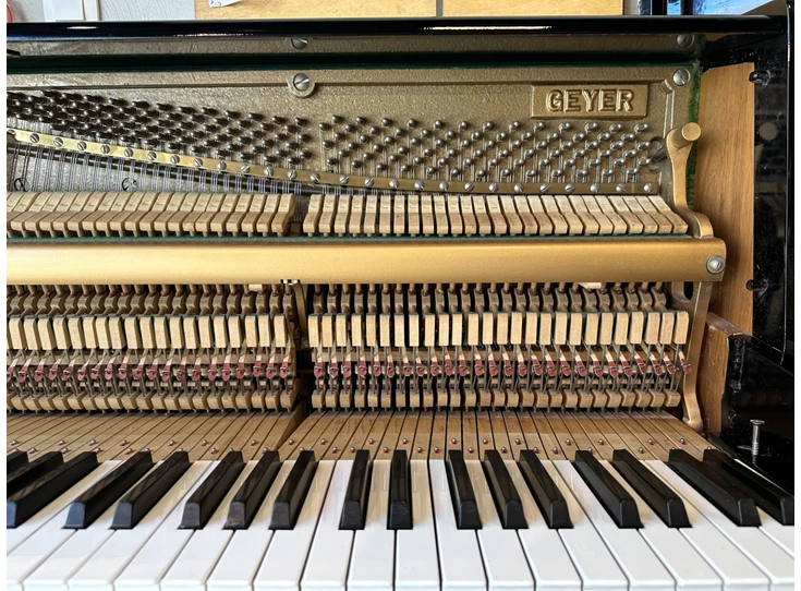 GEYER Akoestische Buffetpiano (Tweedehands)