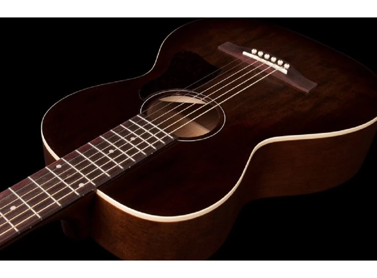 art-et-lutherie-roadhouse-bourbon-burst-a-e (2).jpg